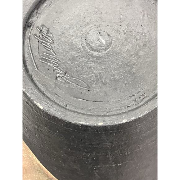 Studio Art Pottery Raku Vase Iridescent Oil Slick Colorful Signed 4.5" T - Picture 8 of 11